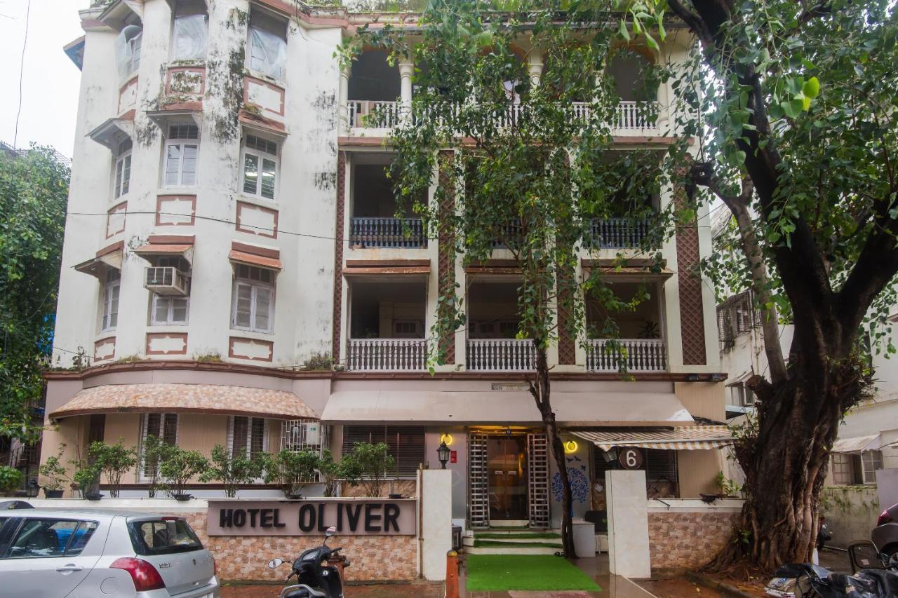 Hotel Oliver, Colaba Мумбай Екстериор снимка
